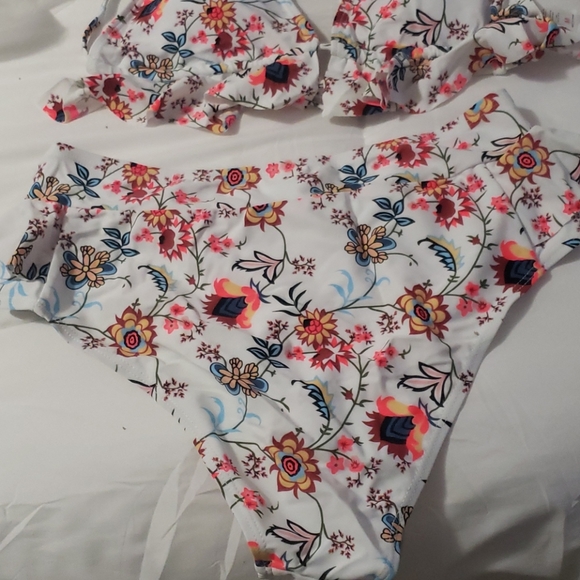 🔥New boutique high waisted swimsuit - Picture 6 of 6